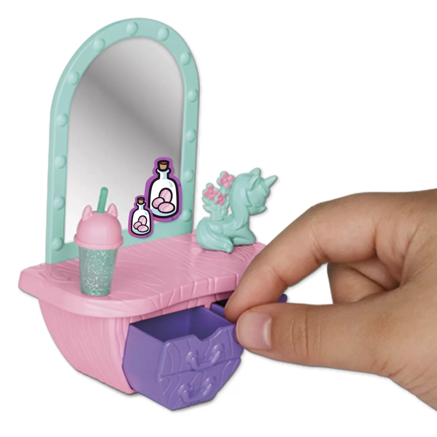My little pony izzy moonbow petrecerea cu ceai a unicornilor