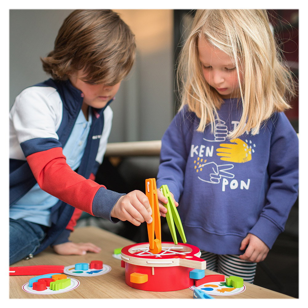 Veggie, joc de precizie si indemanare