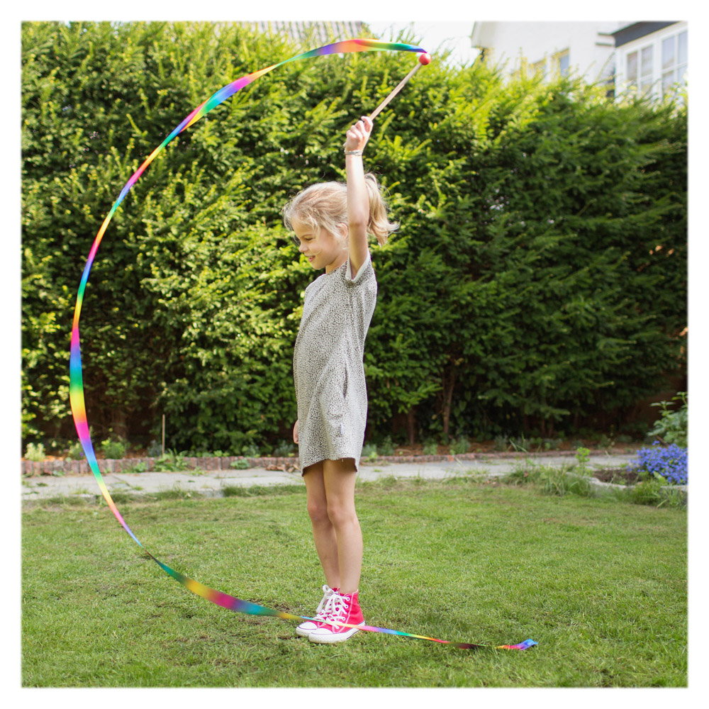 Panglica de dans, 3 metri