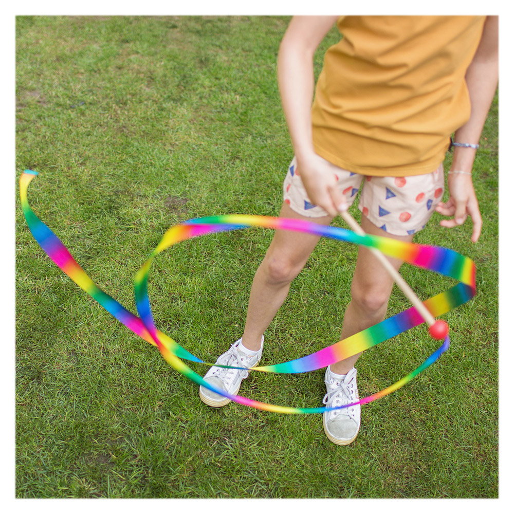 Panglica de dans, 3 metri