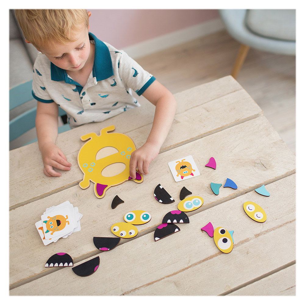 Monster Twins, joc de potrivire cu provocari