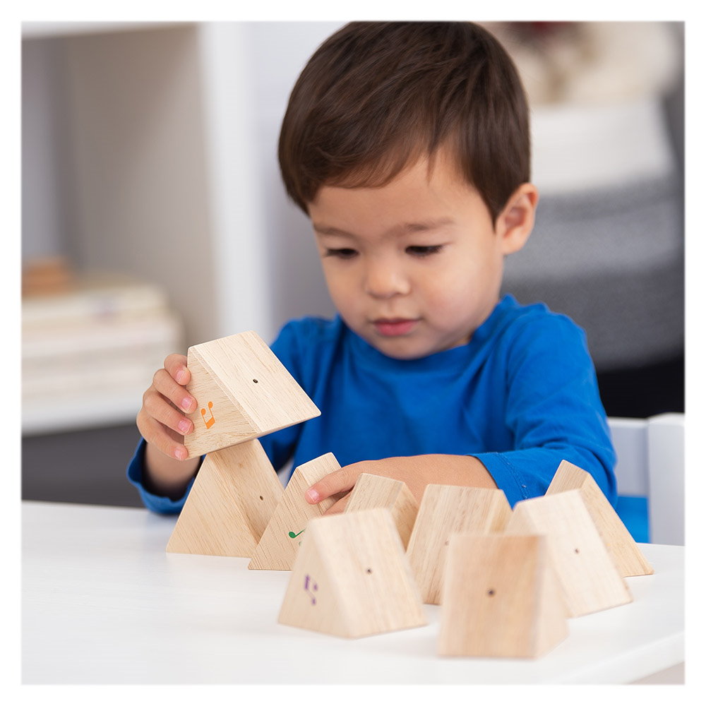 Prisme din lemn cu sunete, set 12 bucati, TickiT