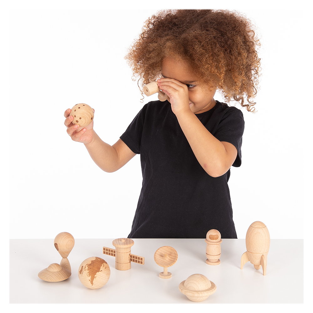 Space Adventure, figurine spatiale din lemn, TickiT