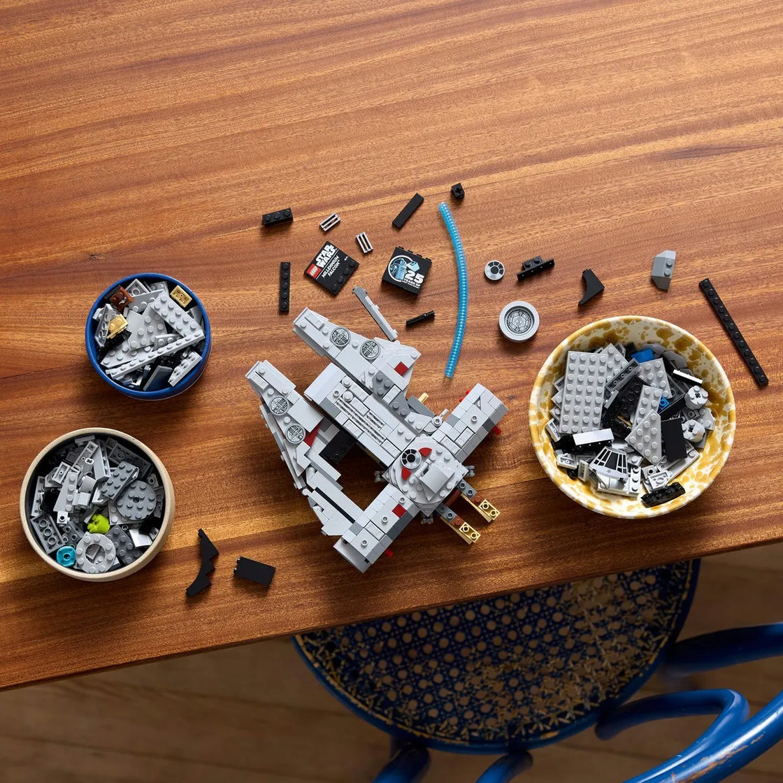 Lego star wars millennium falcon 75375