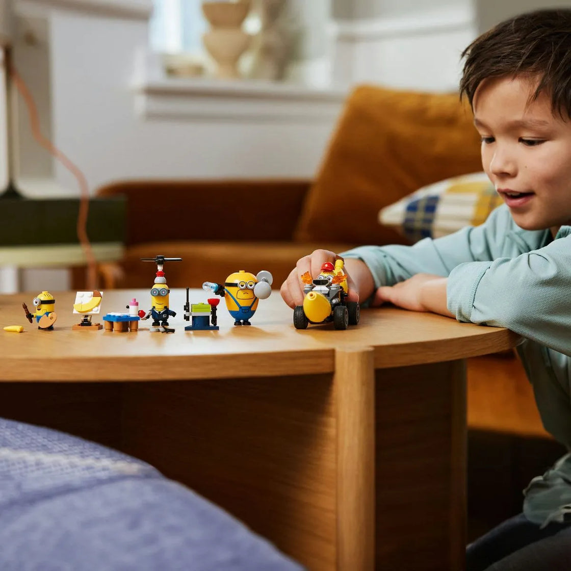 Lego despicable me4 minionii si masina banana 75580