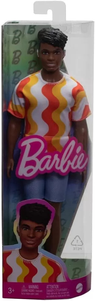 Barbie papusa baiat fashionistas cu tricou cu dungi albe si portocalii si aparate auditive
