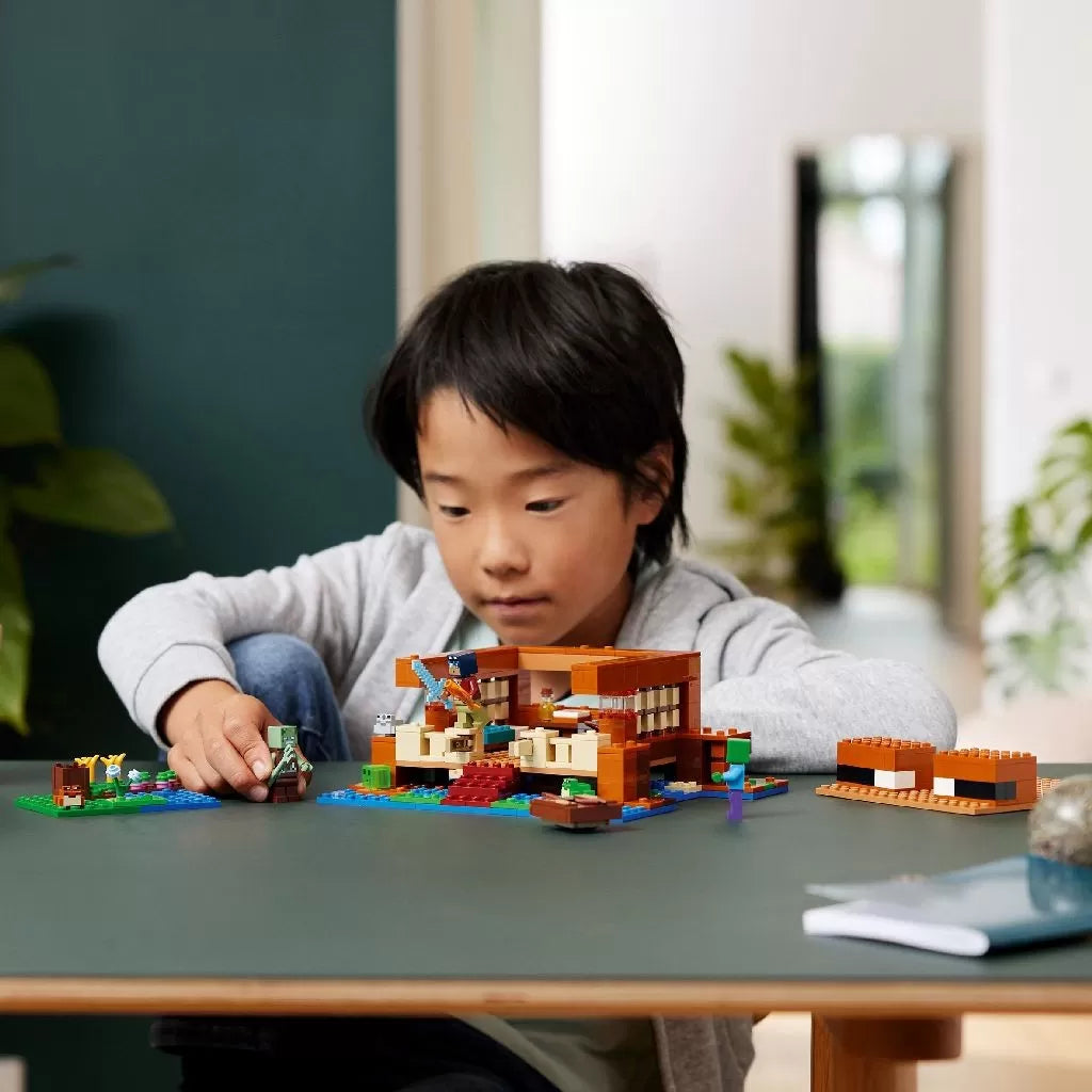 Lego minecraft casa broasca 21256