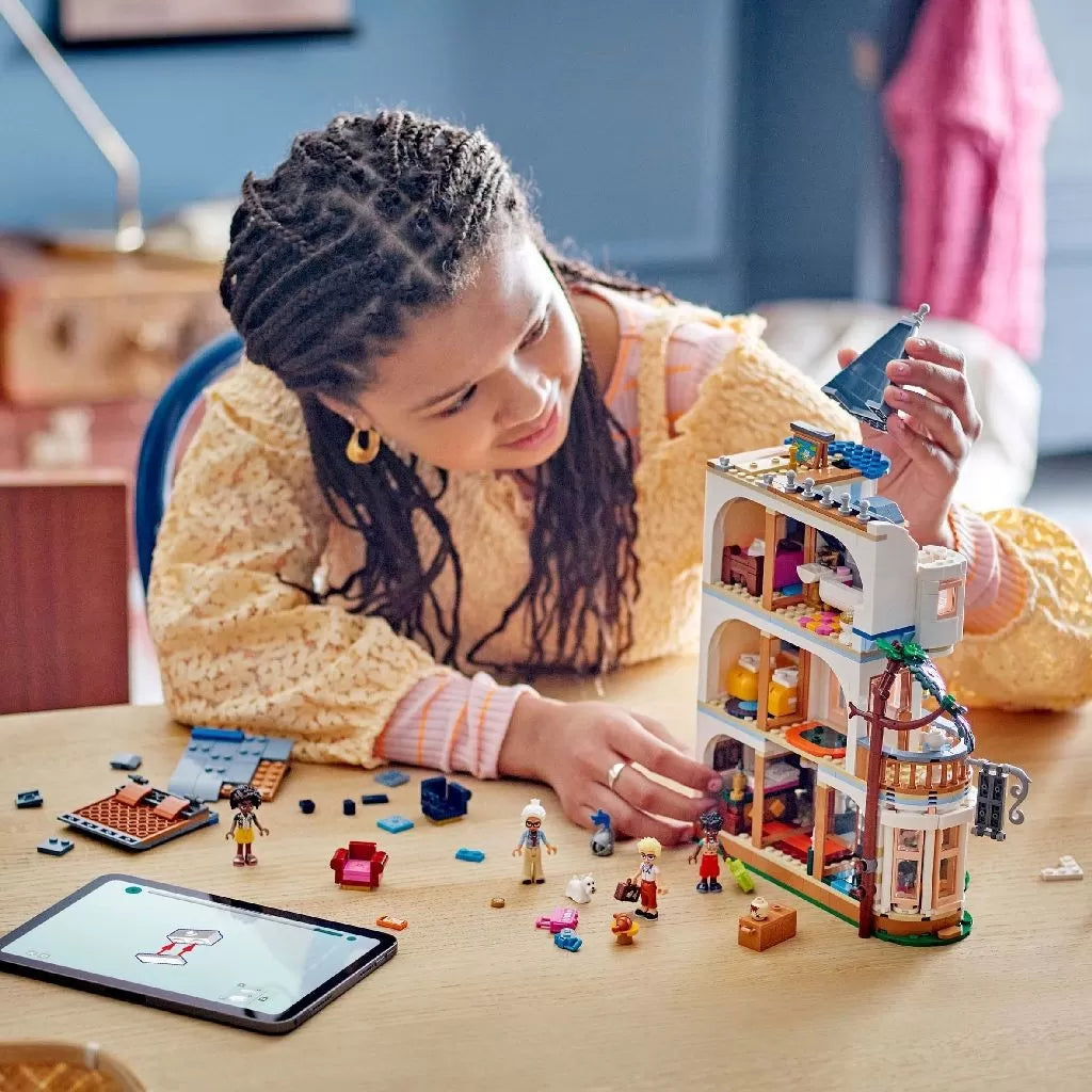 Lego friends castelul pensiune 42638
