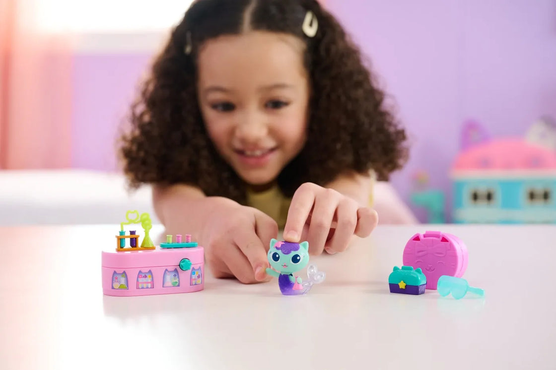 Gabbys dollhouse bobble kitty mercat si camera potiunilor