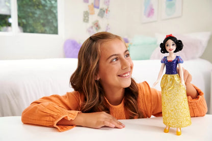 Disney princess papusa alba ca zapada