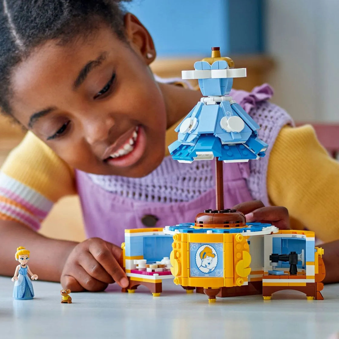 Lego disney princess rochia cenuresei 43266
