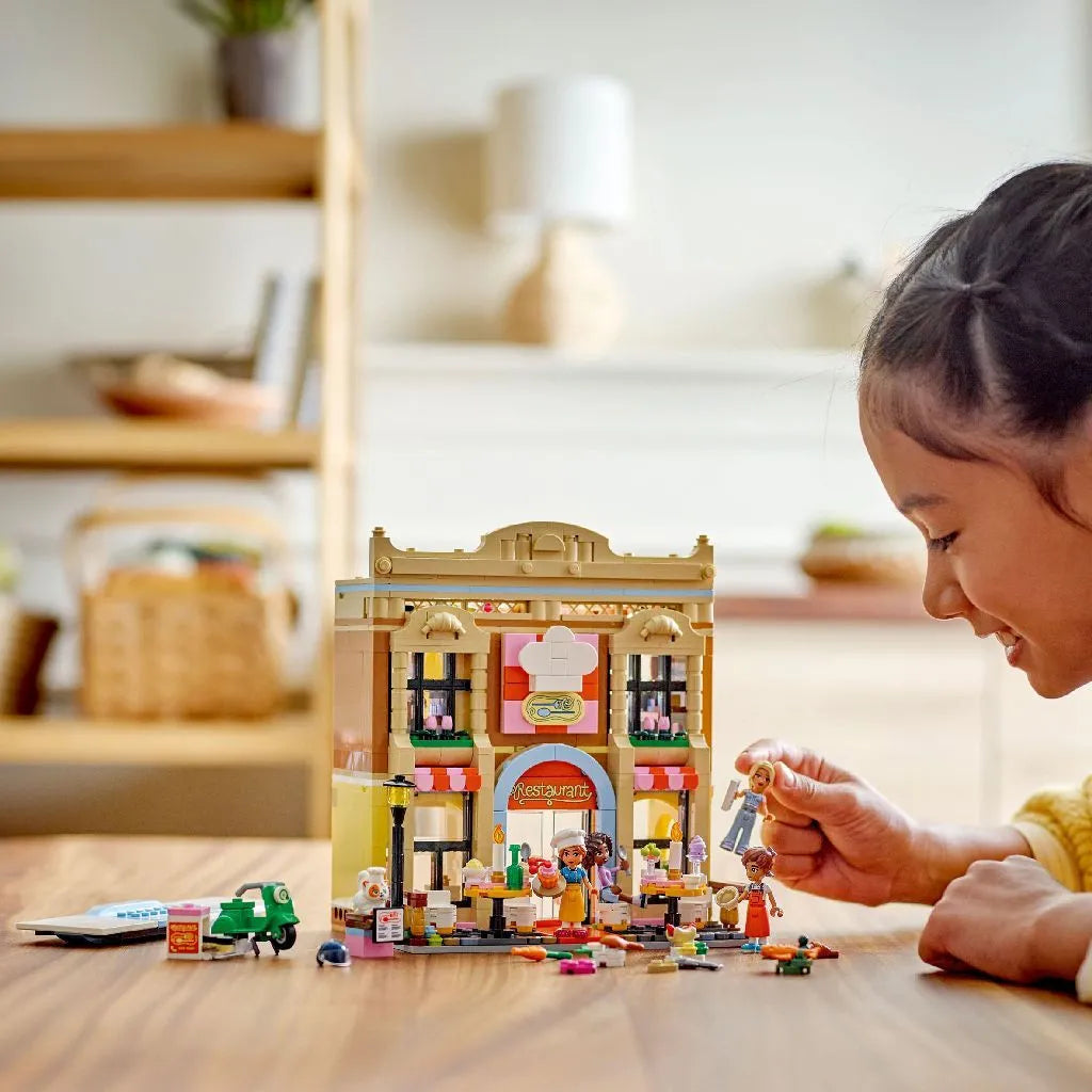 Lego friends restaurant si scoala de gastronomie 42655