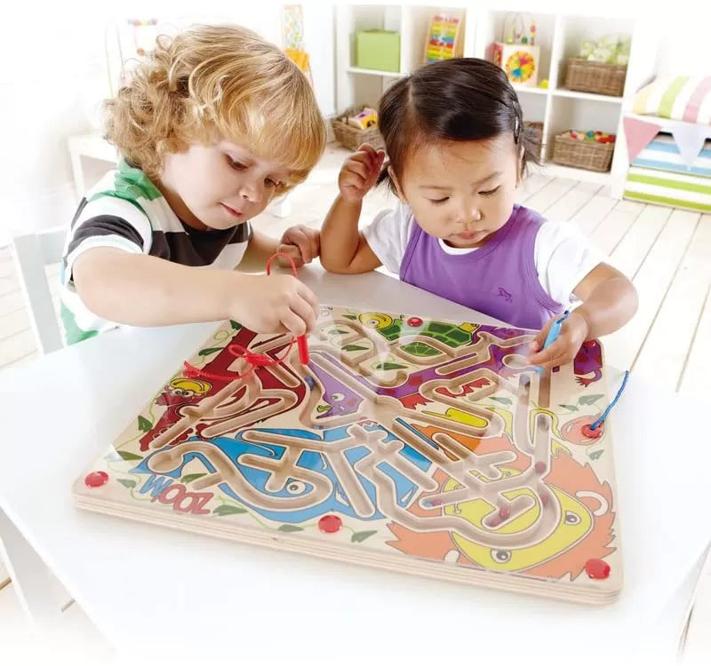 Hape labirint magnetic zoo&#39;m - distractie la dublu