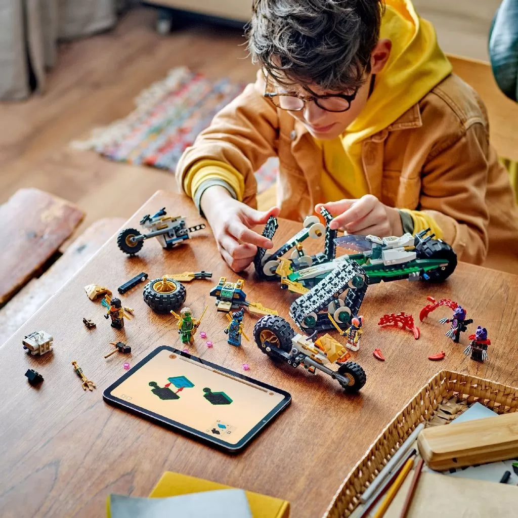 Lego ninjago vehicul combinat al echipei ninja 71820