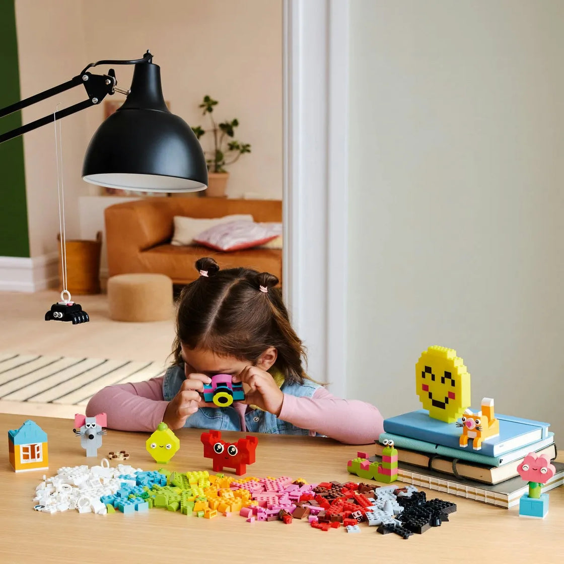 Lego classic cutia creativitatii si a veseliei 11042