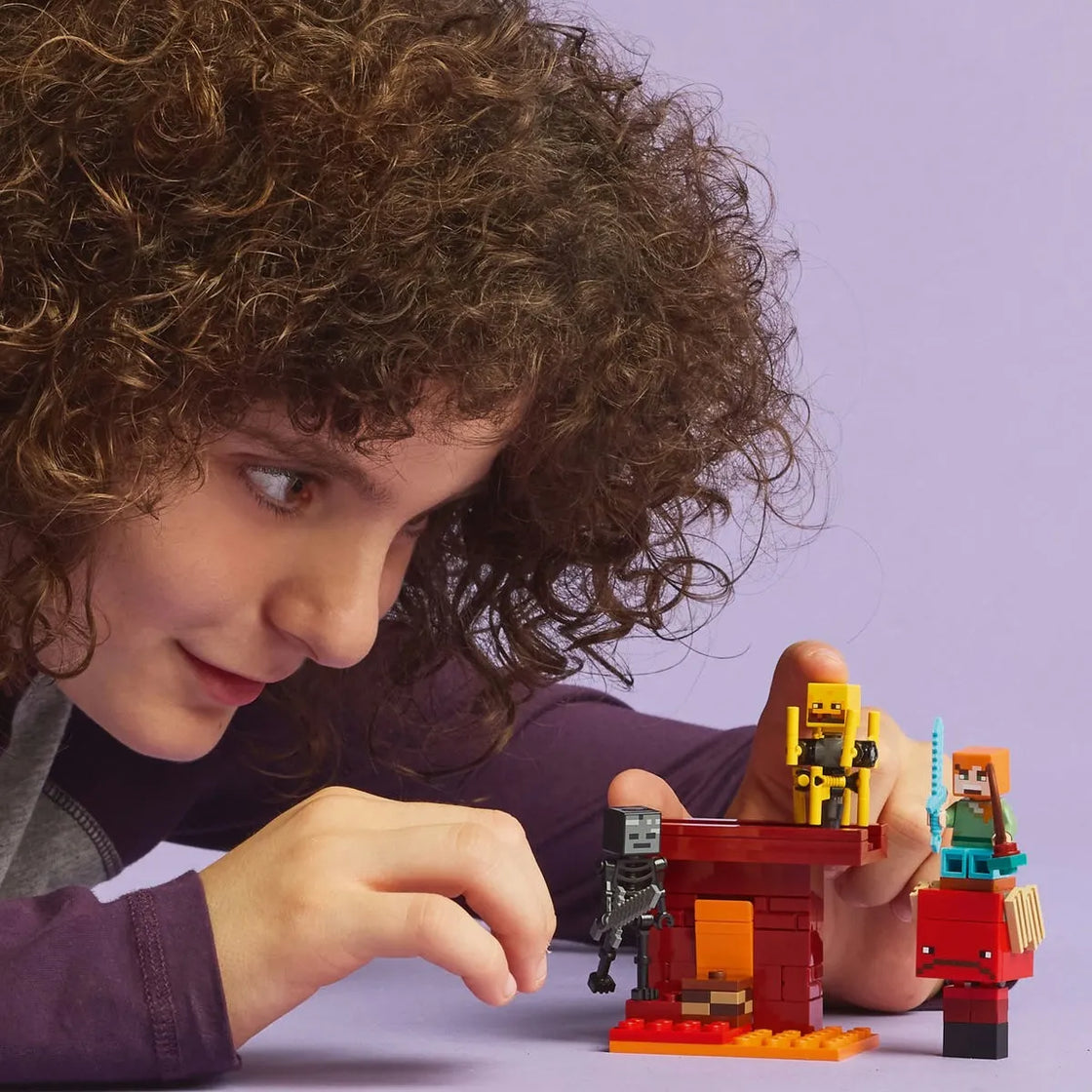 Lego minecraft batalie deasupra lavei în nether 21266