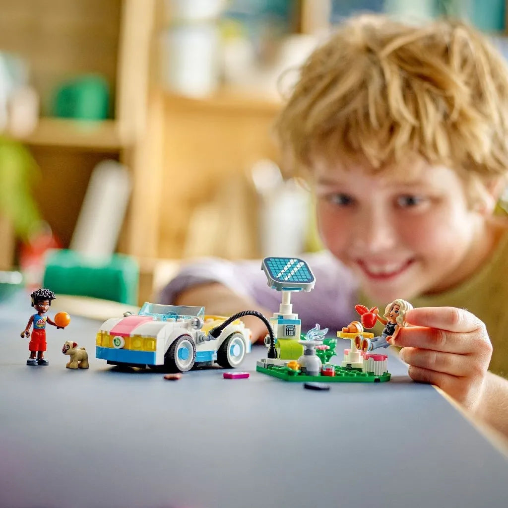 Lego friends masina electrica si incarcator 42609