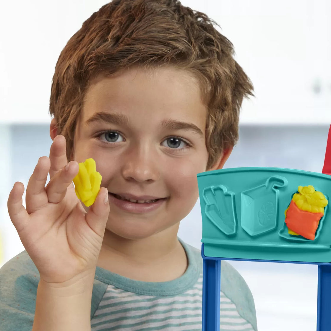 Playdoh set set restaurantul