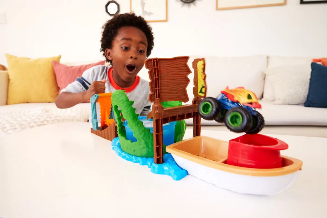 Hot wheels monster truck color shifters atacul crocodilului