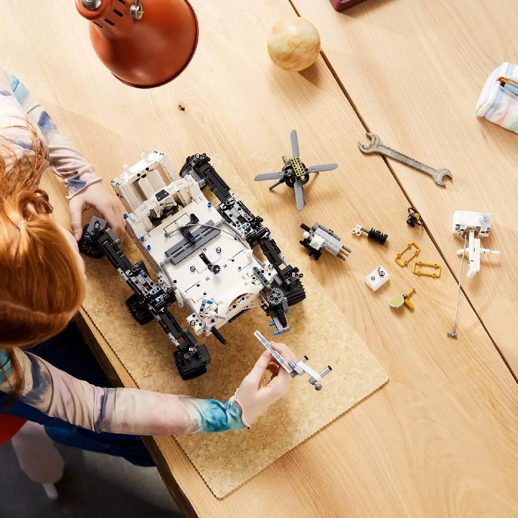 Lego technic nasa mars rover perseverance 42158