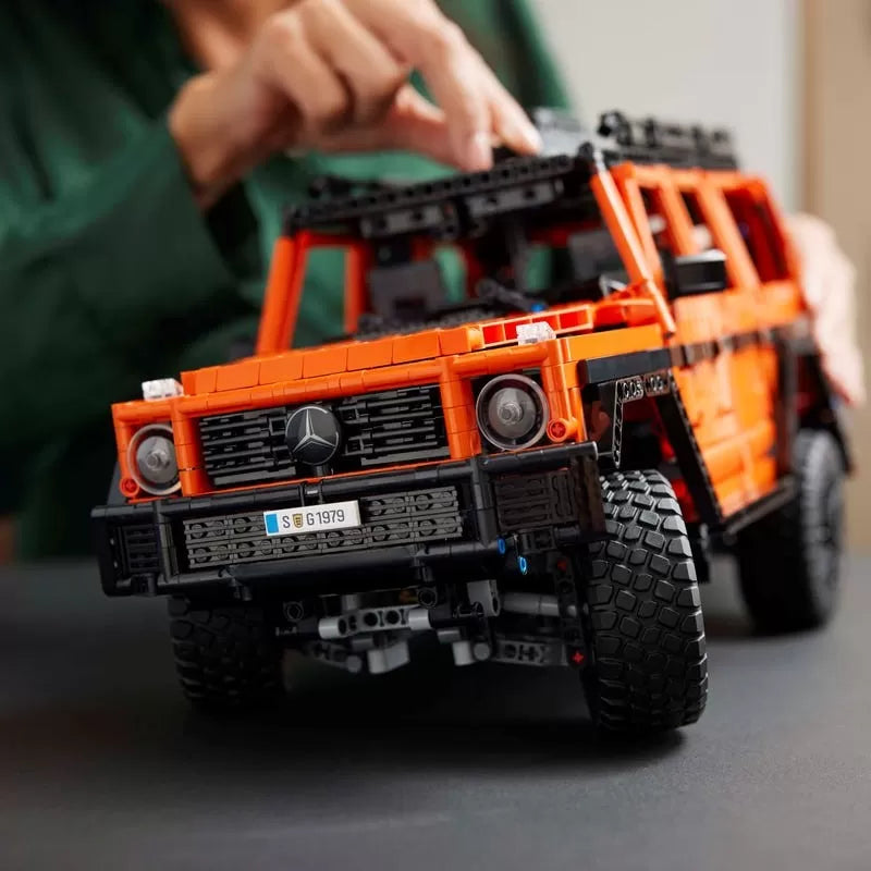 Lego technic mercedes benz g 500 professional line 42177