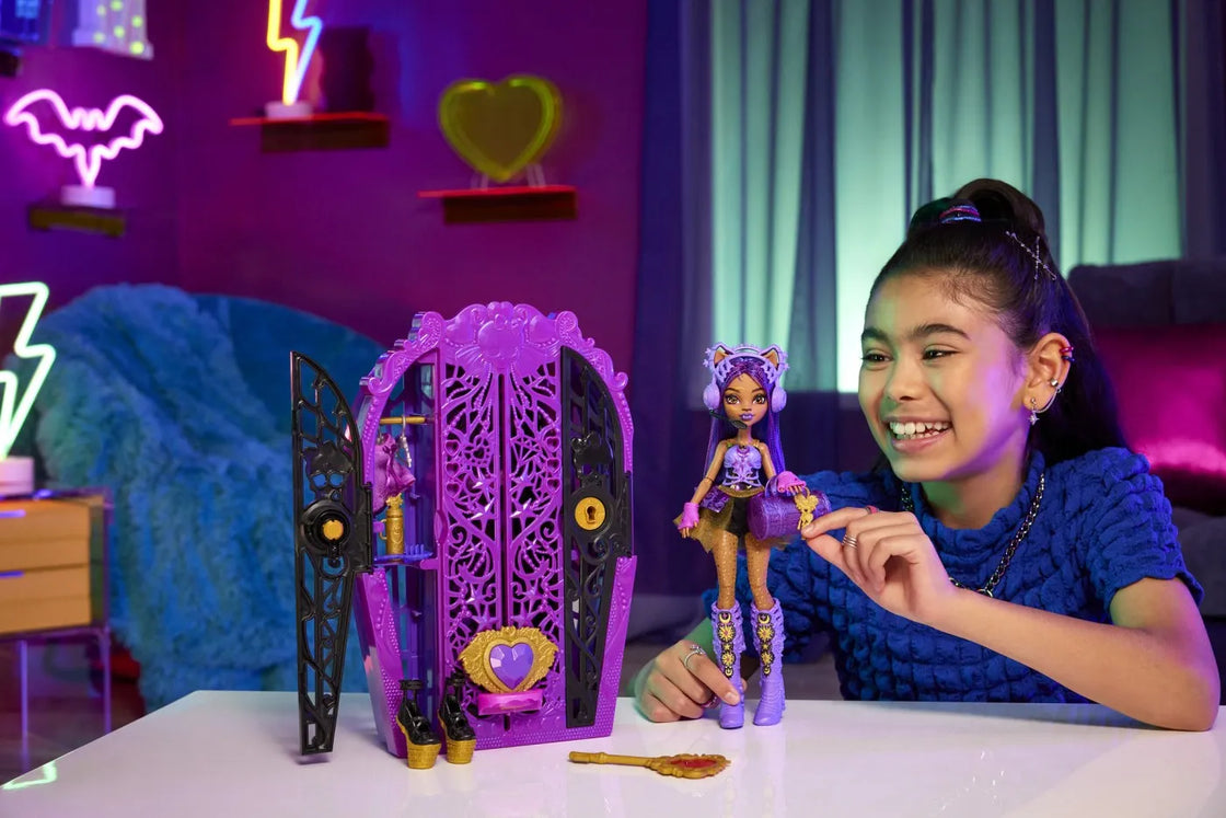 Monster high skulltimate secrets papusa clawdeen wolf
