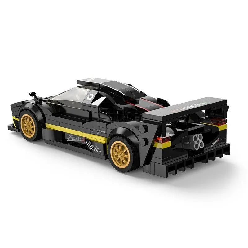 Masinuta construibila pagani zonda r scara 1 la 28