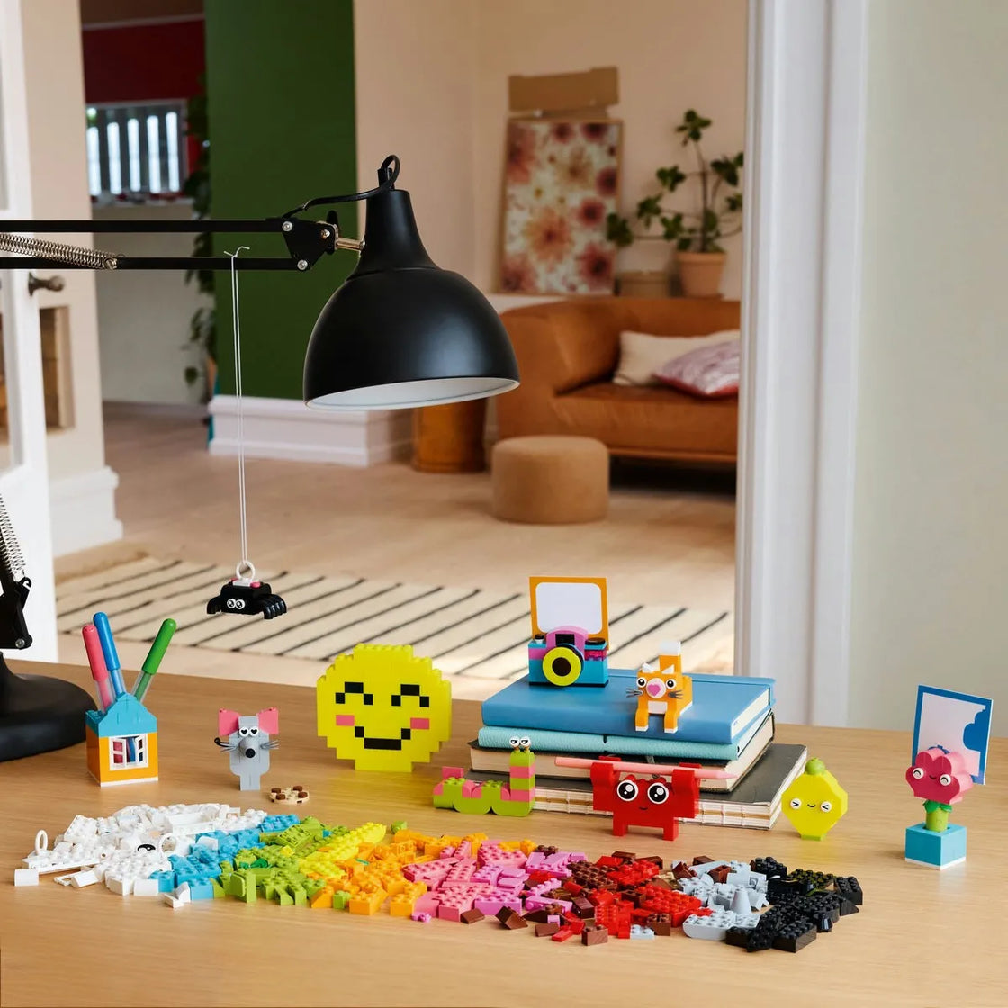 Lego classic cutia creativitatii si a veseliei 11042