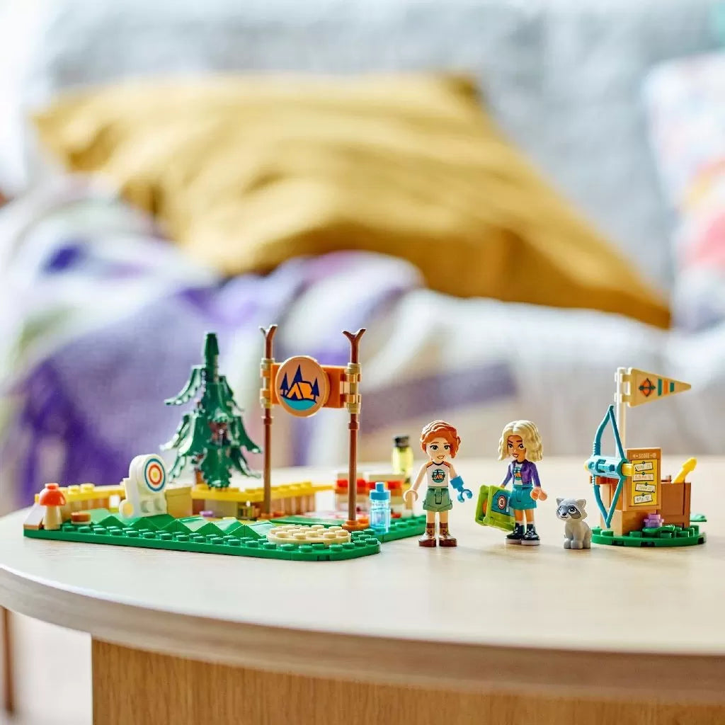 Lego friends poligonul de tir cu arcul din tabara de aventuri 42622