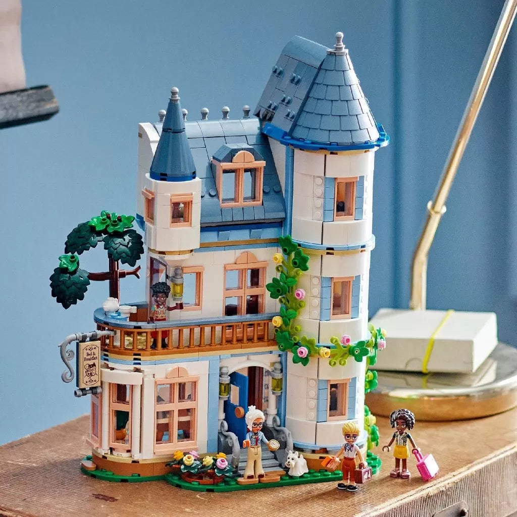 Lego friends castelul pensiune 42638