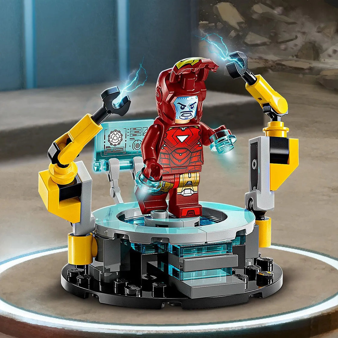 Lego super heroes laboratorul lui iron man sala armurilor 76315