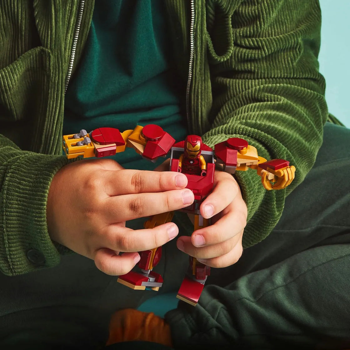 Lego super heroes robotul iron man vs. ultron 76307