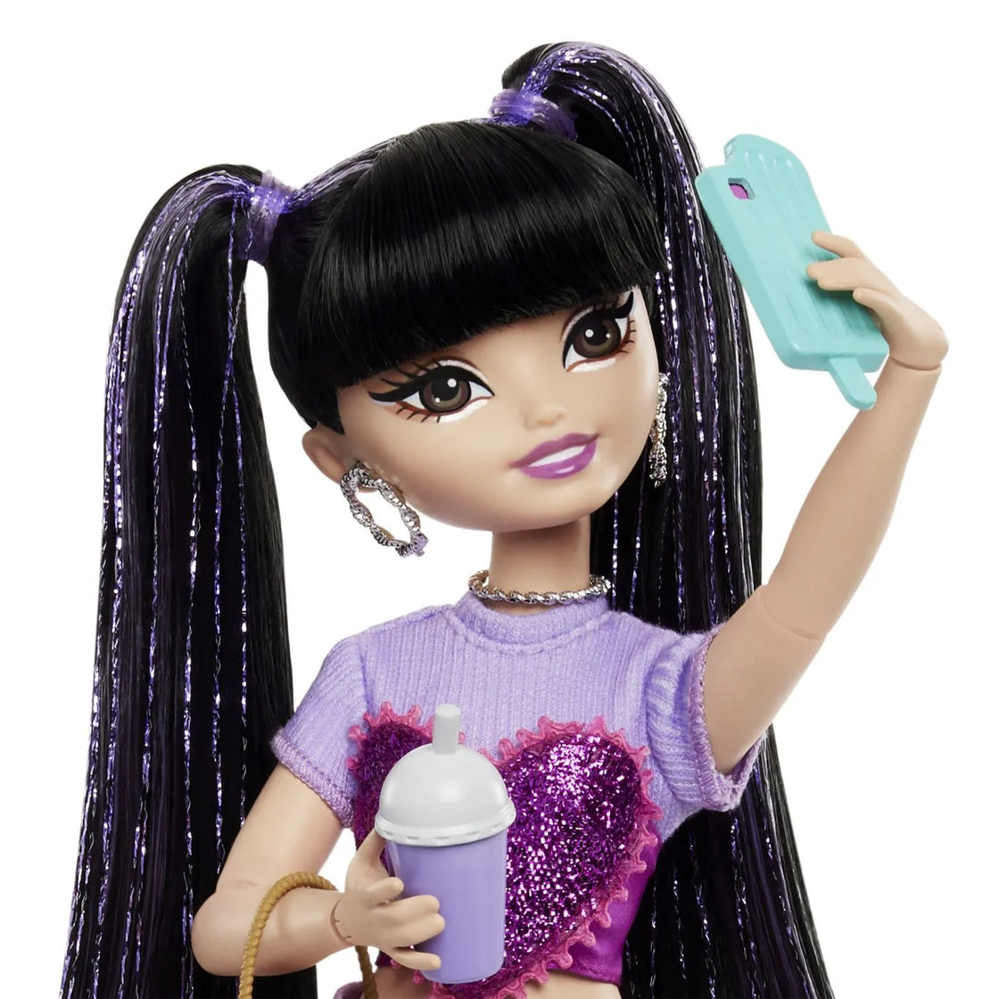 barbie dream besties papusa renee cu accesorii