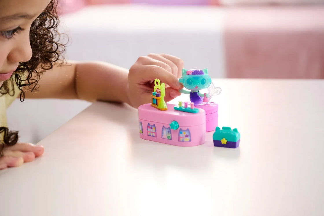 Gabbys dollhouse bobble kitty mercat si camera potiunilor