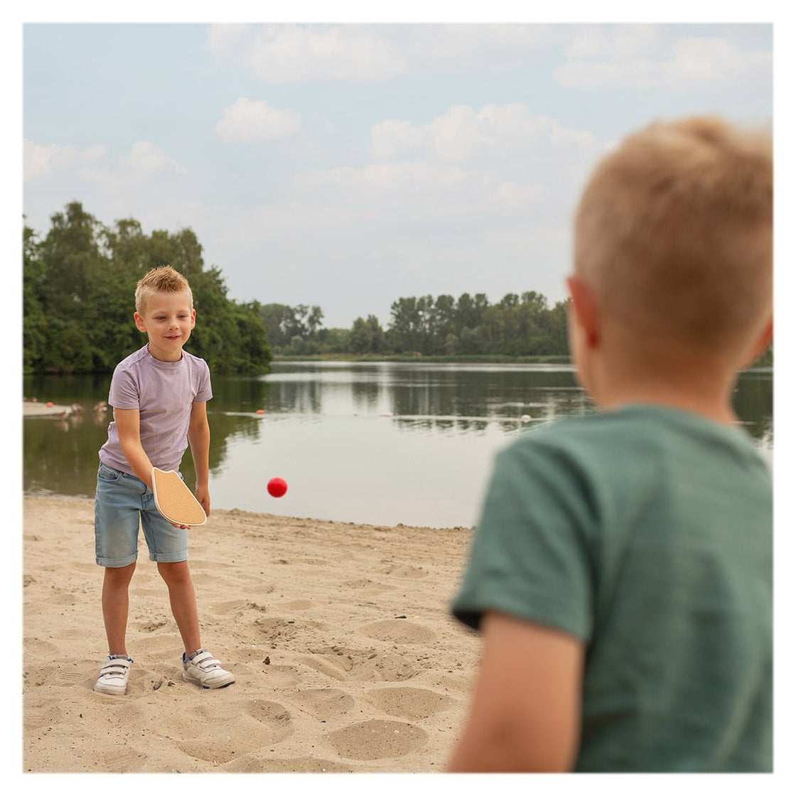 Paddle Play, joc de indemanare si coordonare cu palete