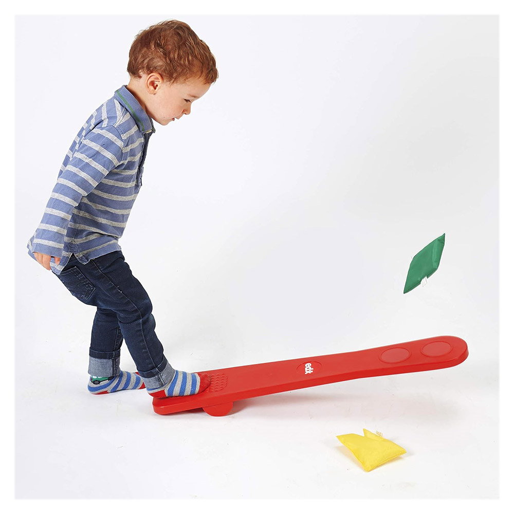 Joey Jump, lansatorul cu saculeti, Edx Education