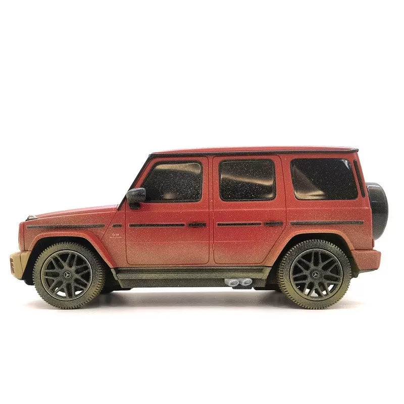 Masina cu telecomanda mercedes-benz g63 amg muddy cu scara 1 la 24