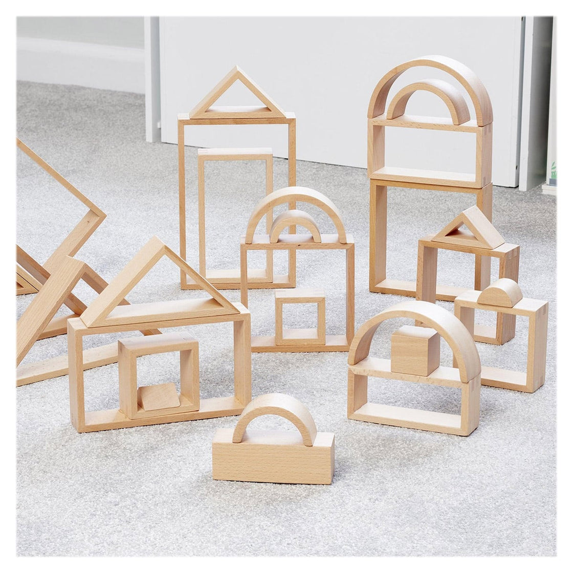 Setul Arhitectului cu 28 de forme geometrice, TickiT