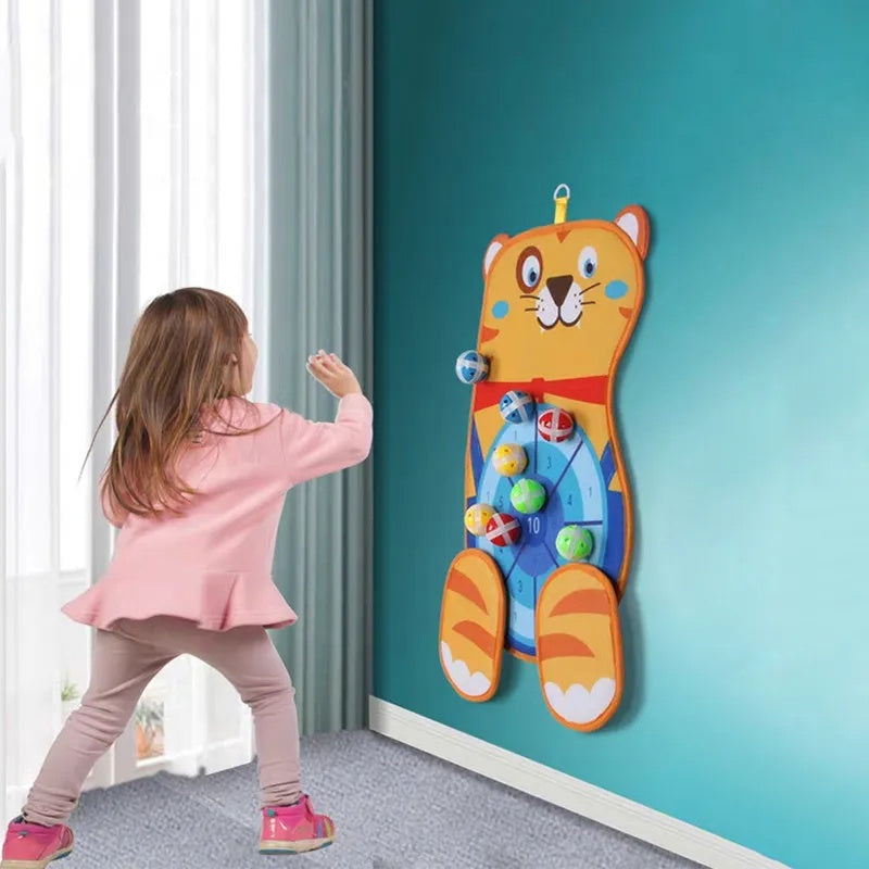 Montessori Darts din textil, 8 mingiute cu scai